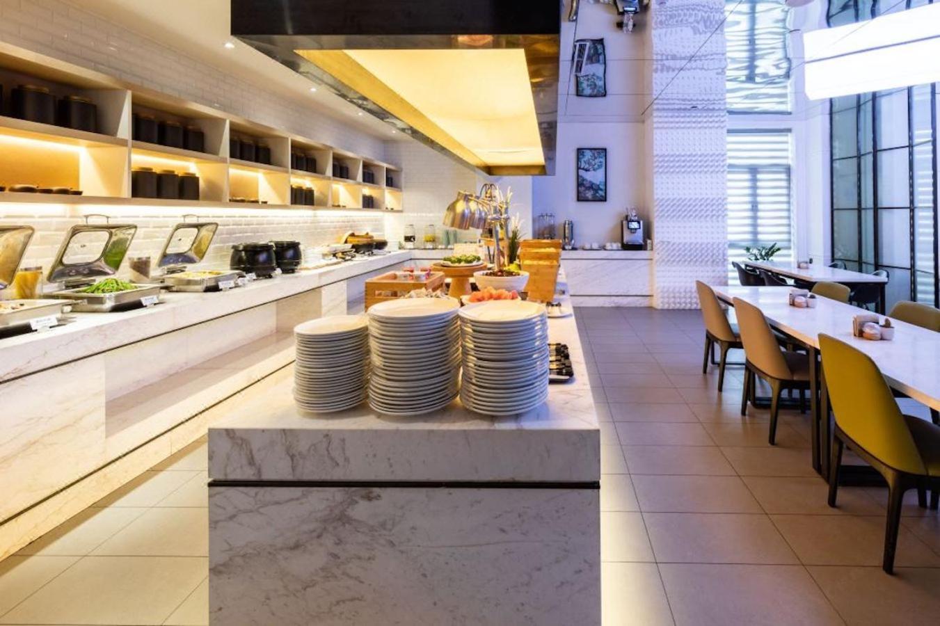 Atour Xujiahui Meiying Hotel 4*